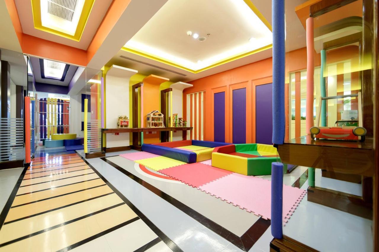 Jw Marriott Khao Lak Resort And Spa Экстерьер фото The interior of the school