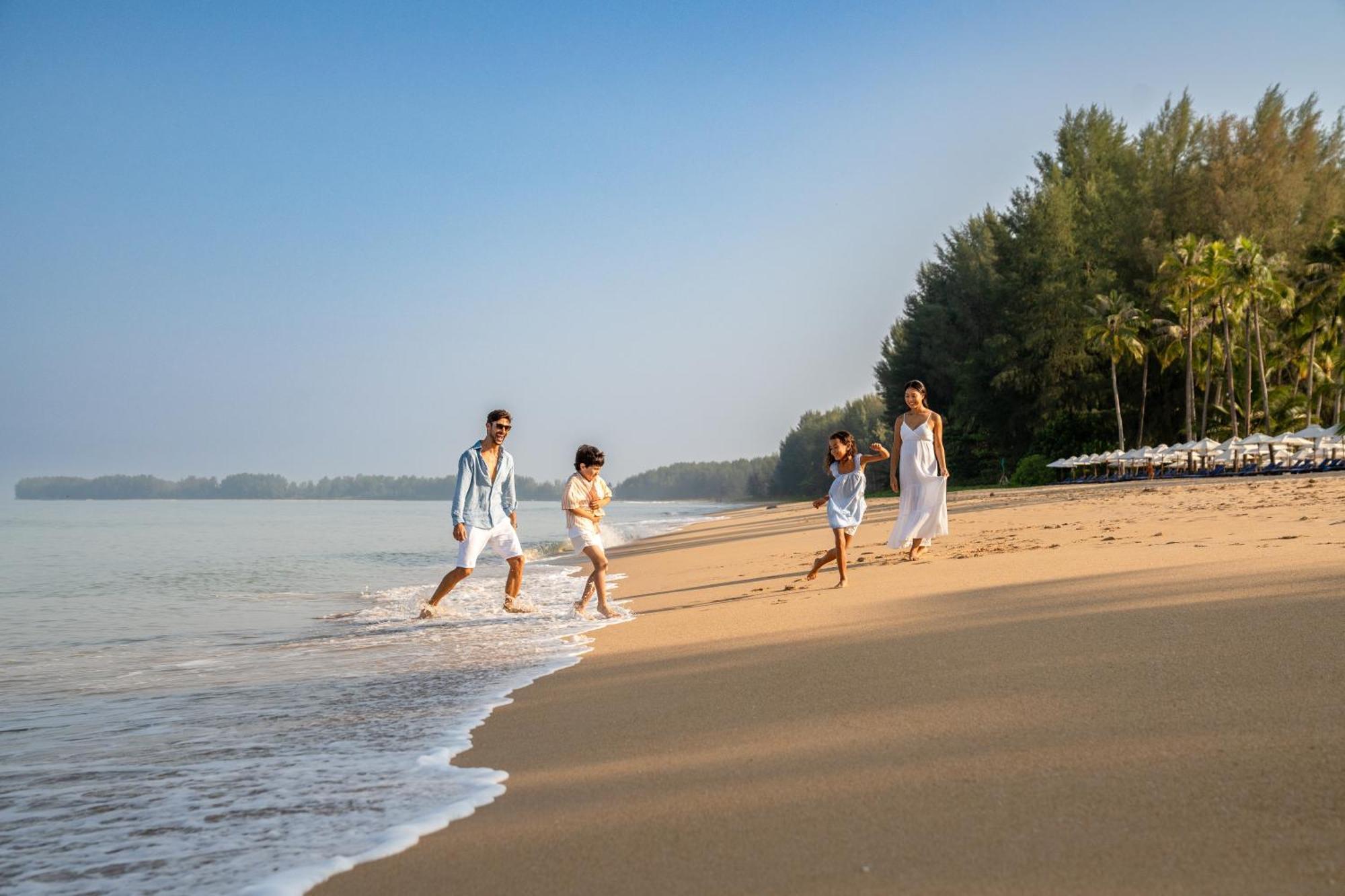 Jw Marriott Khao Lak Resort And Spa Экстерьер фото Beach at The Park, Mysore