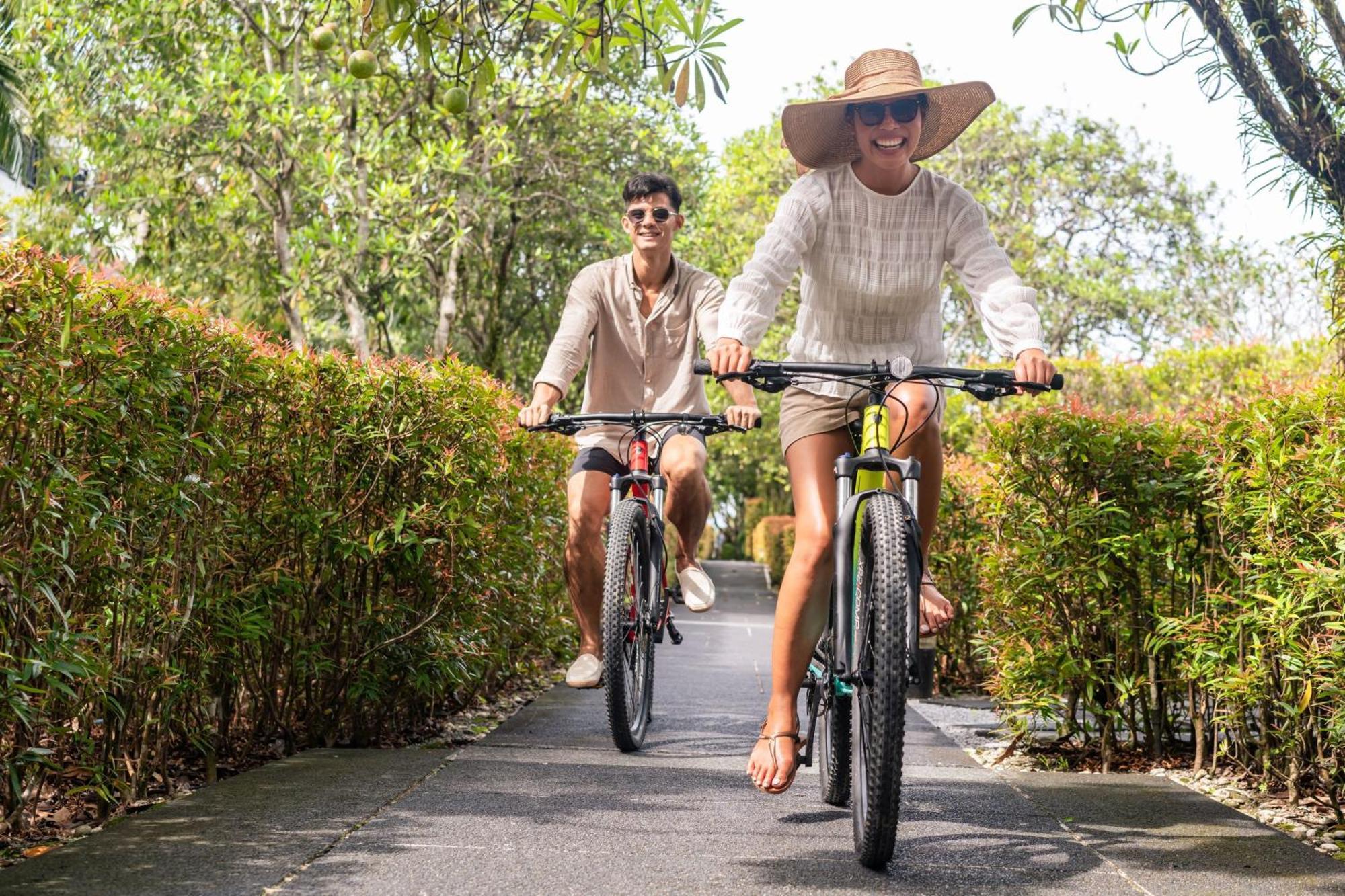 Jw Marriott Khao Lak Resort And Spa Экстерьер фото Biking at the Royal Project Park