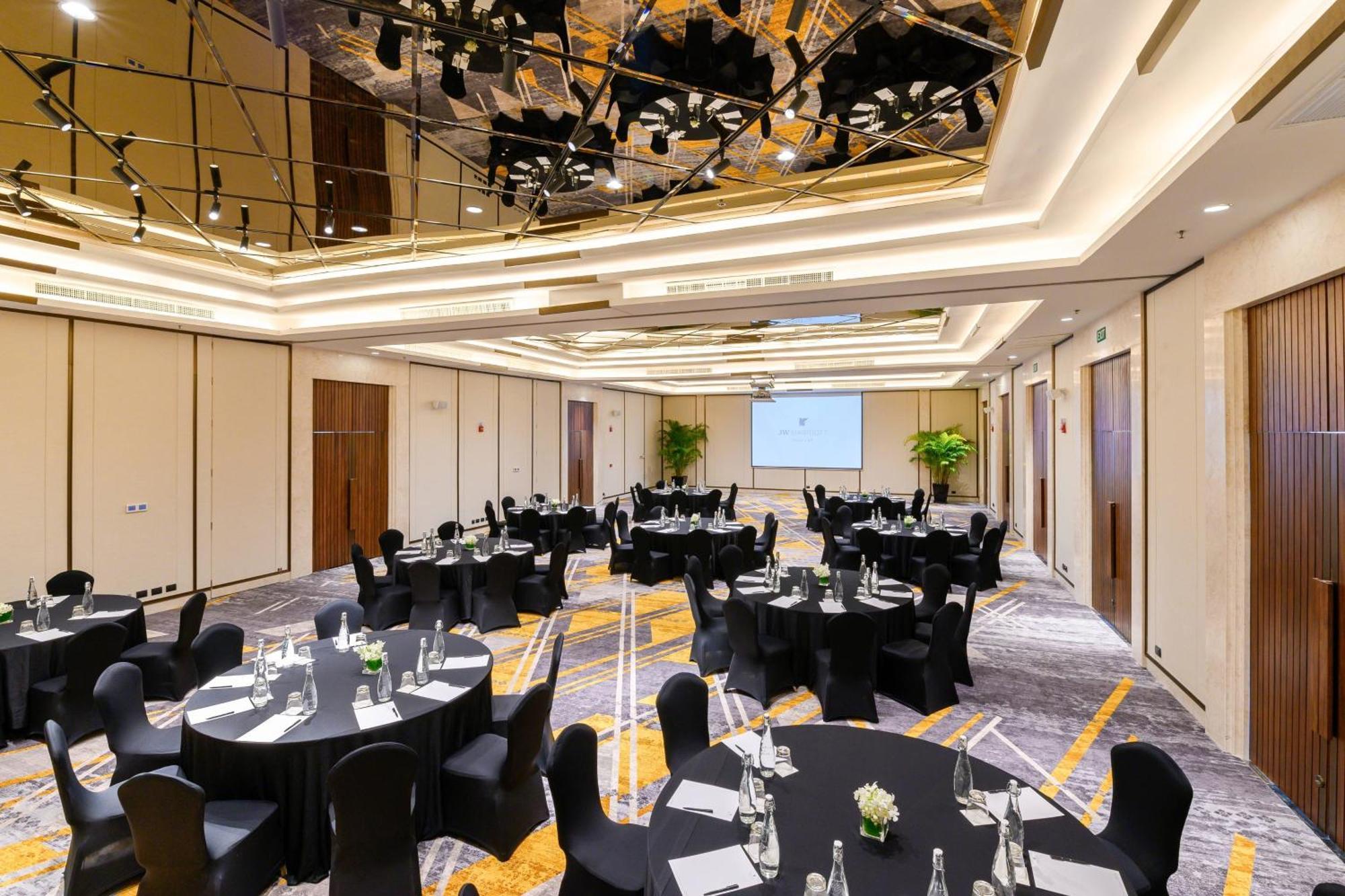 Jw Marriott Khao Lak Resort And Spa Экстерьер фото The ballroom
